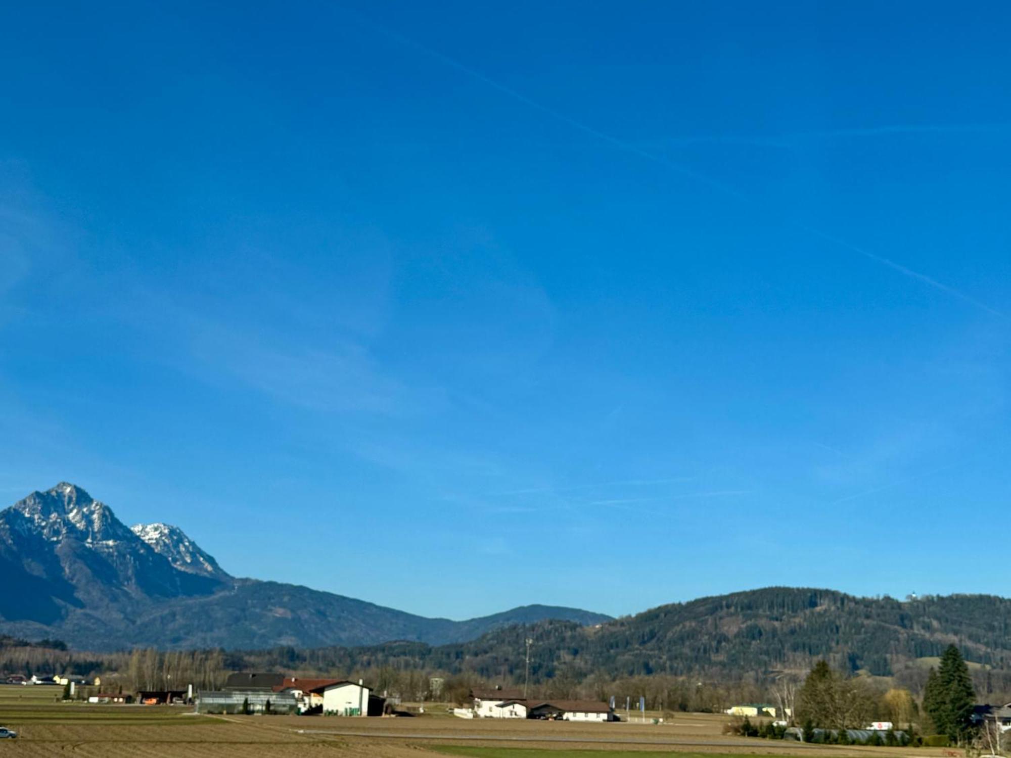 Appartement Wohnen Mit Bergausblick à Wals-Siezenheim Extérieur photo